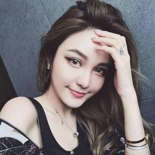 周扬青作文娱乐吃瓜